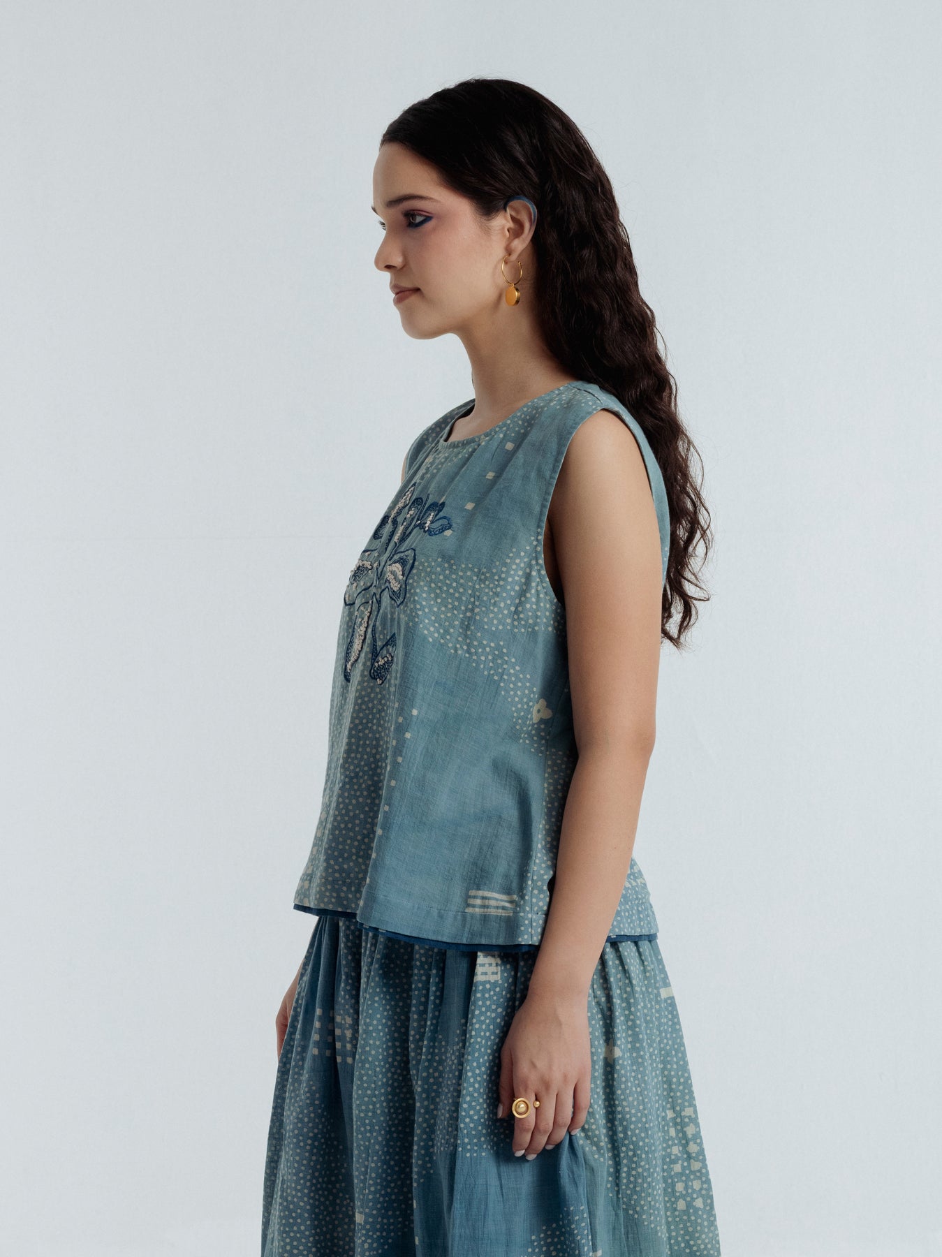 Indigo Shadow  Sky Top