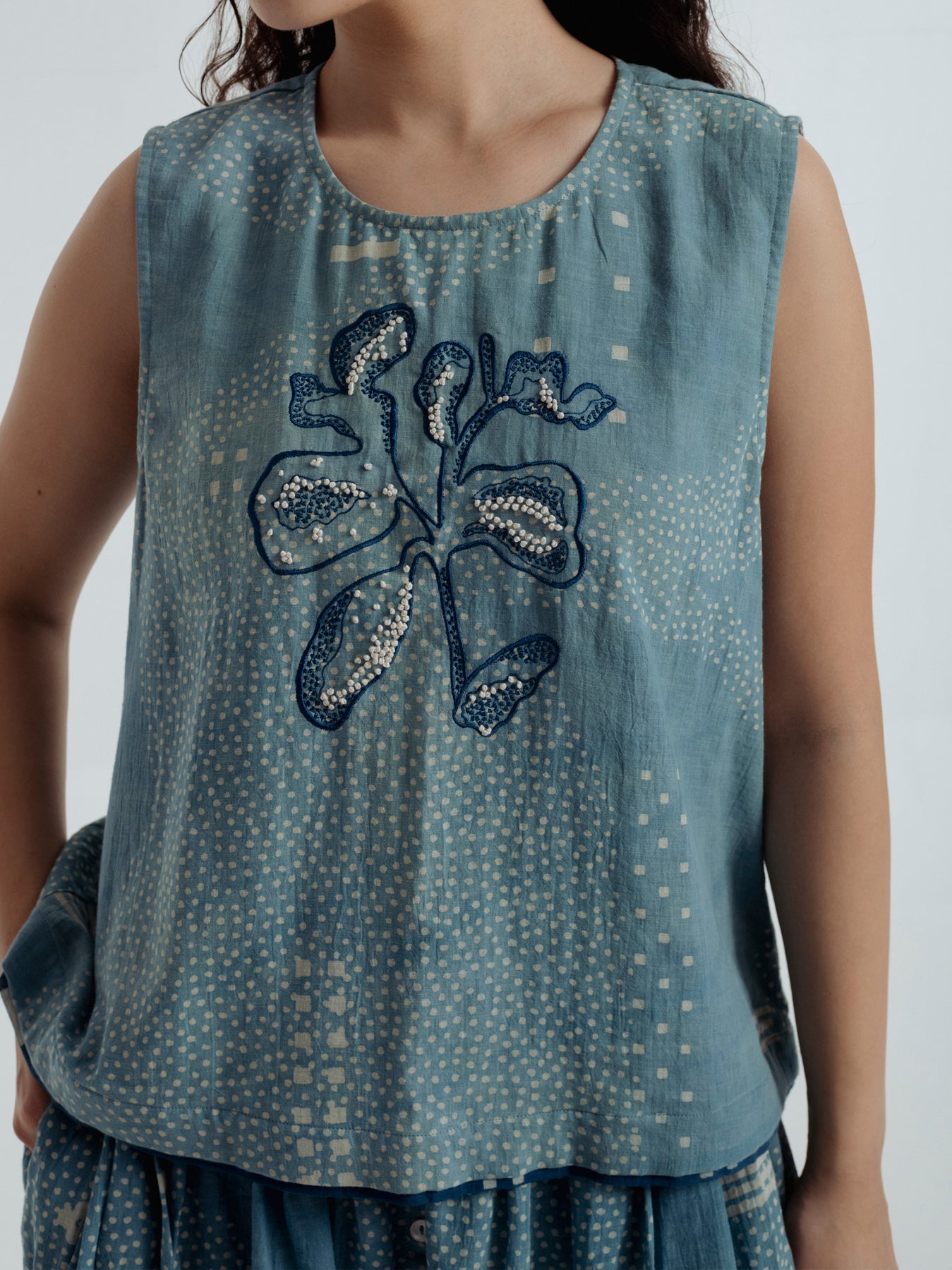 Indigo Shadow  Sky Top