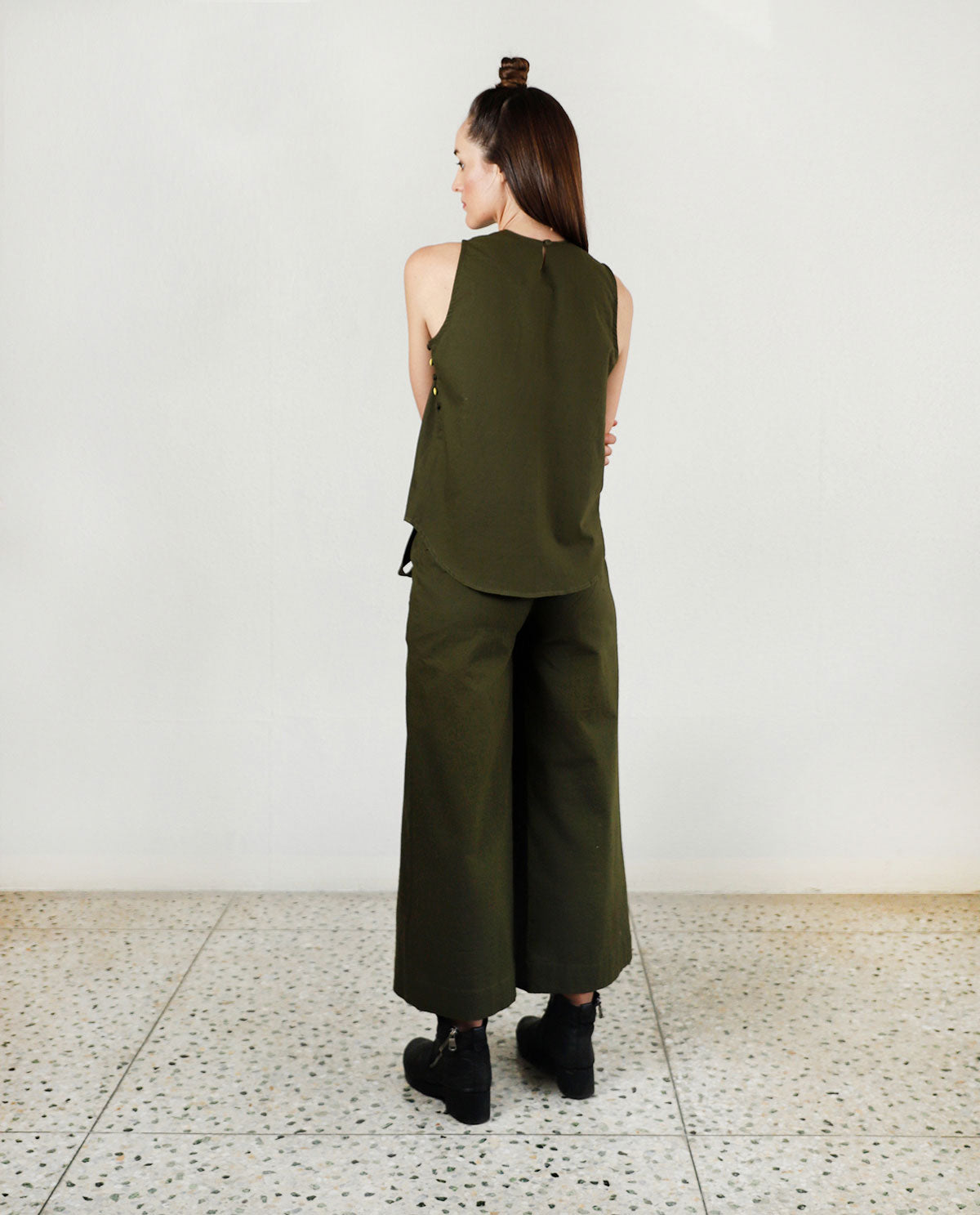 Side Buttoned Solid Top