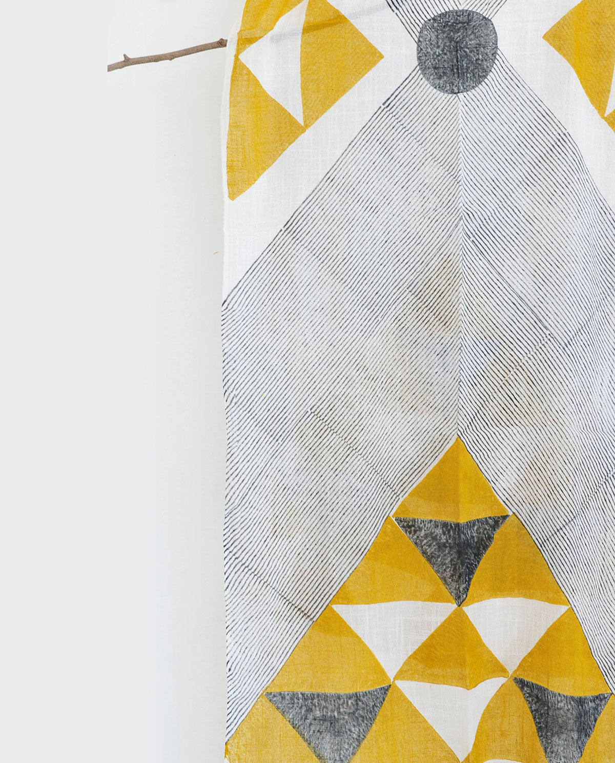 Pyramid Scarf